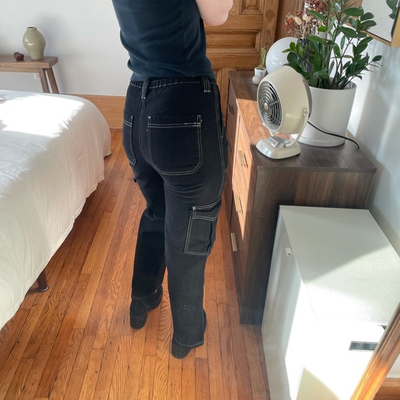 High Waisted Black Cargo Pants - Picture 6 of 6